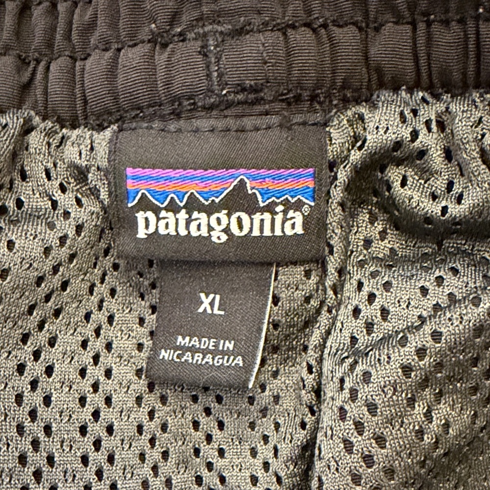 Patagonia Men's Shorts - Picture 2 of 8